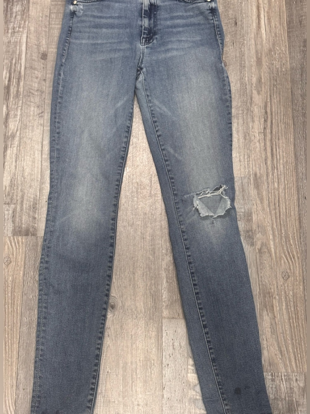 MOTHER Skinny Jeans in Medium Blue with Knee Distress